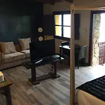 La Aldea Sonada اوفيدو