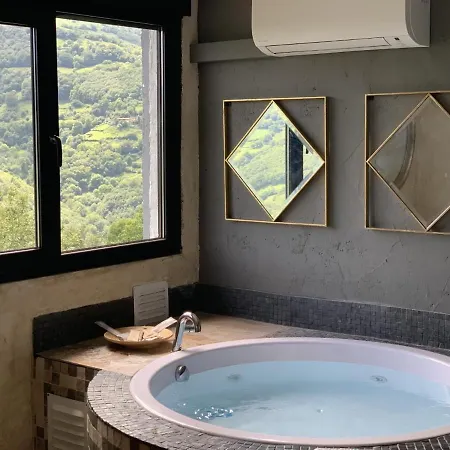 La Aldea Sonada * Oviedo