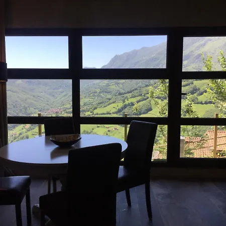 Fogadó La Aldea Sonada Oviedo